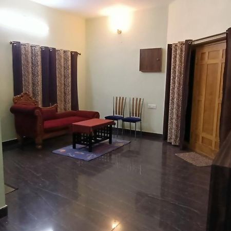 Sumira Residency Apartment Кодайканал Екстериор снимка