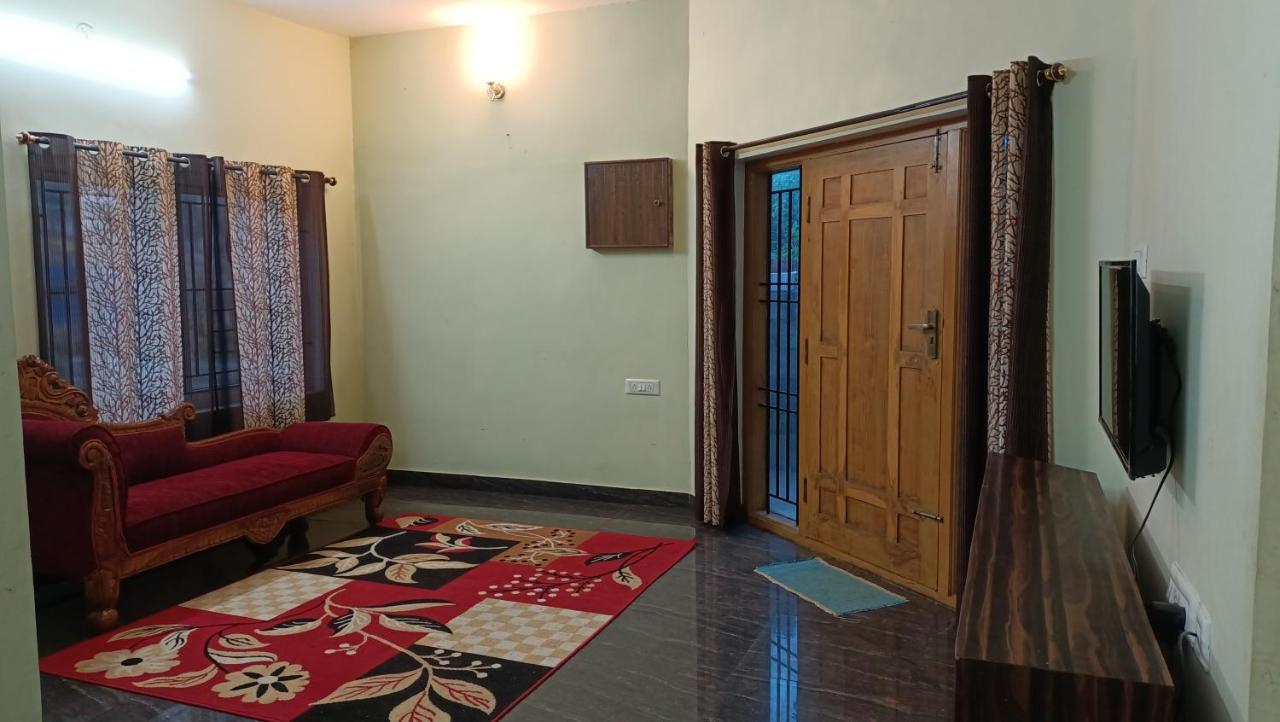 Sumira Residency Apartment Кодайканал Екстериор снимка